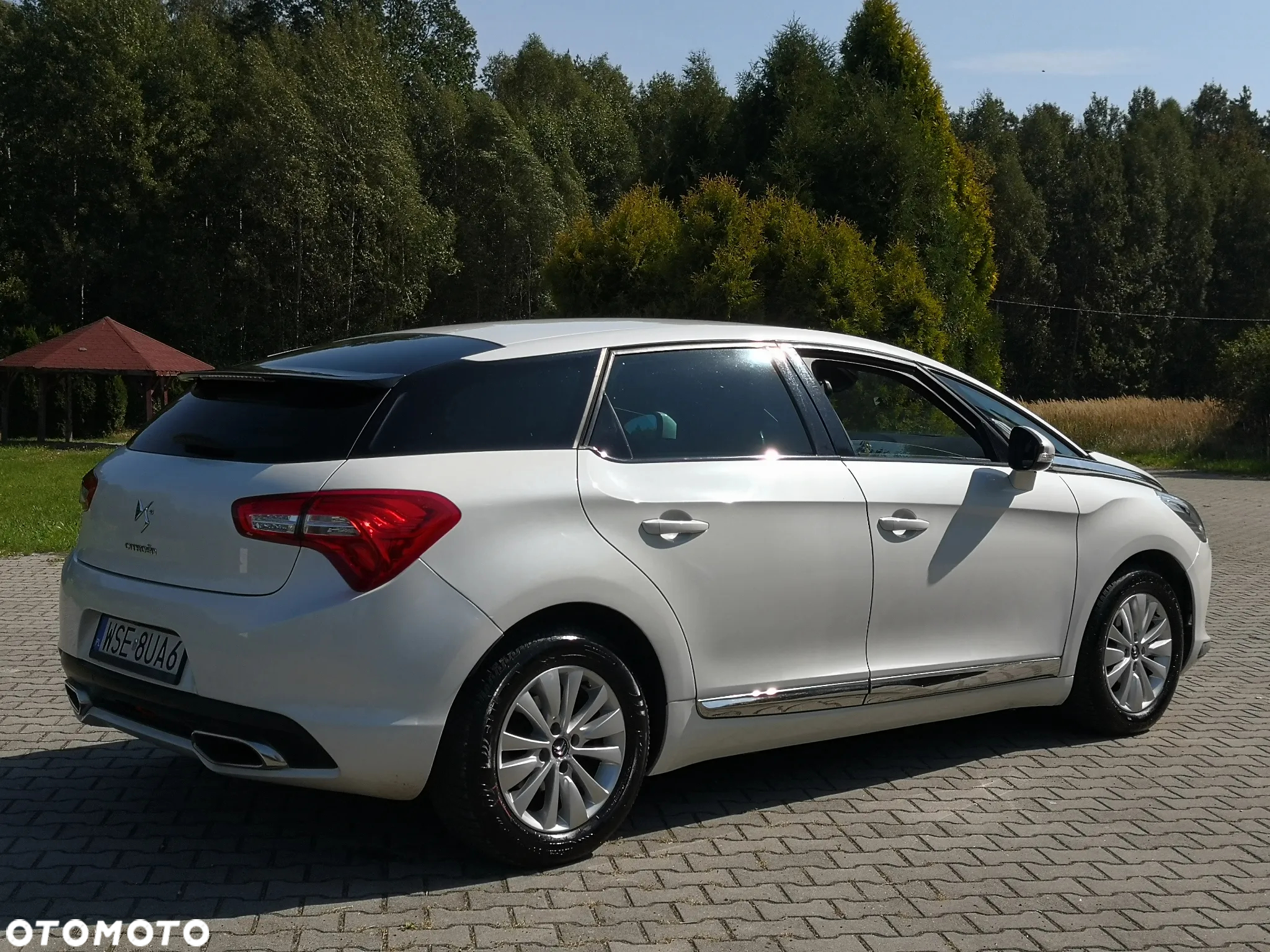 Citroën DS5 1.6 BlueHDi SoChic - 16