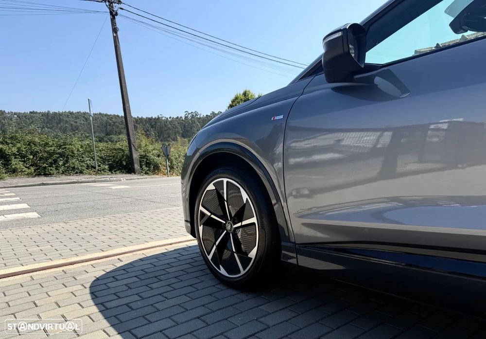 Audi Q4 e-tron 40 82 kWH - 11