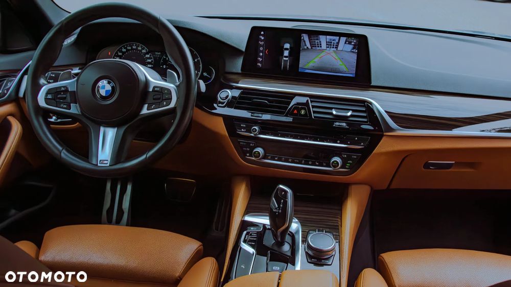 BMW Seria 5 540d xDrive - 4