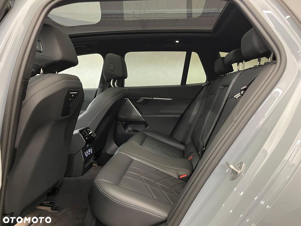 BMW Seria 5 520d xDrive mHEV M Sport - 31