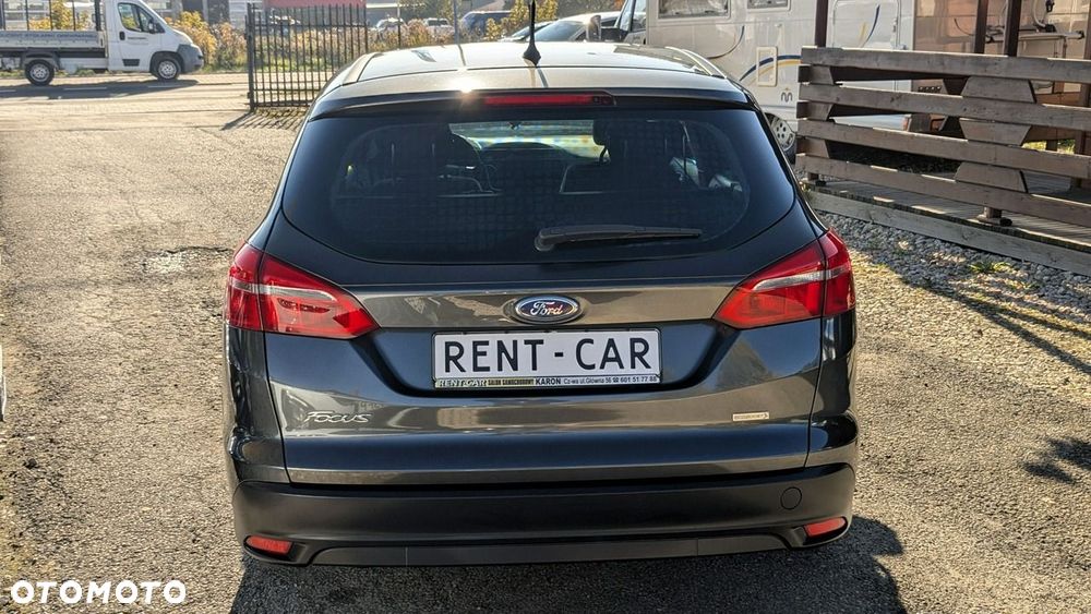 Ford Focus - 35