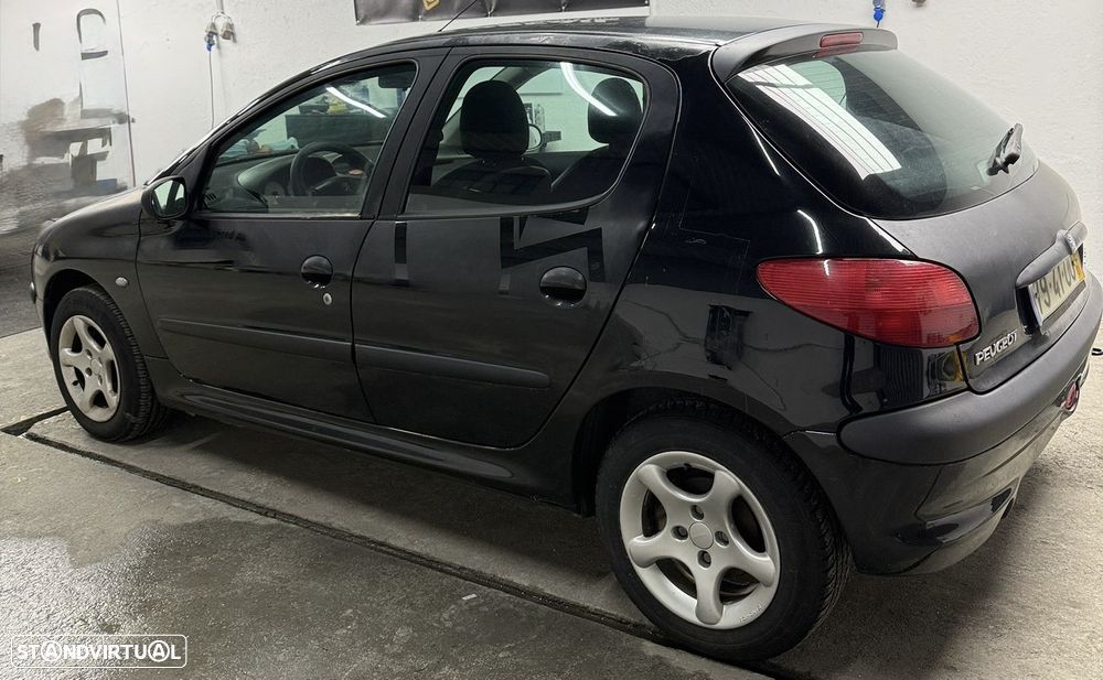 Peugeot 206 1.1 XR - 3
