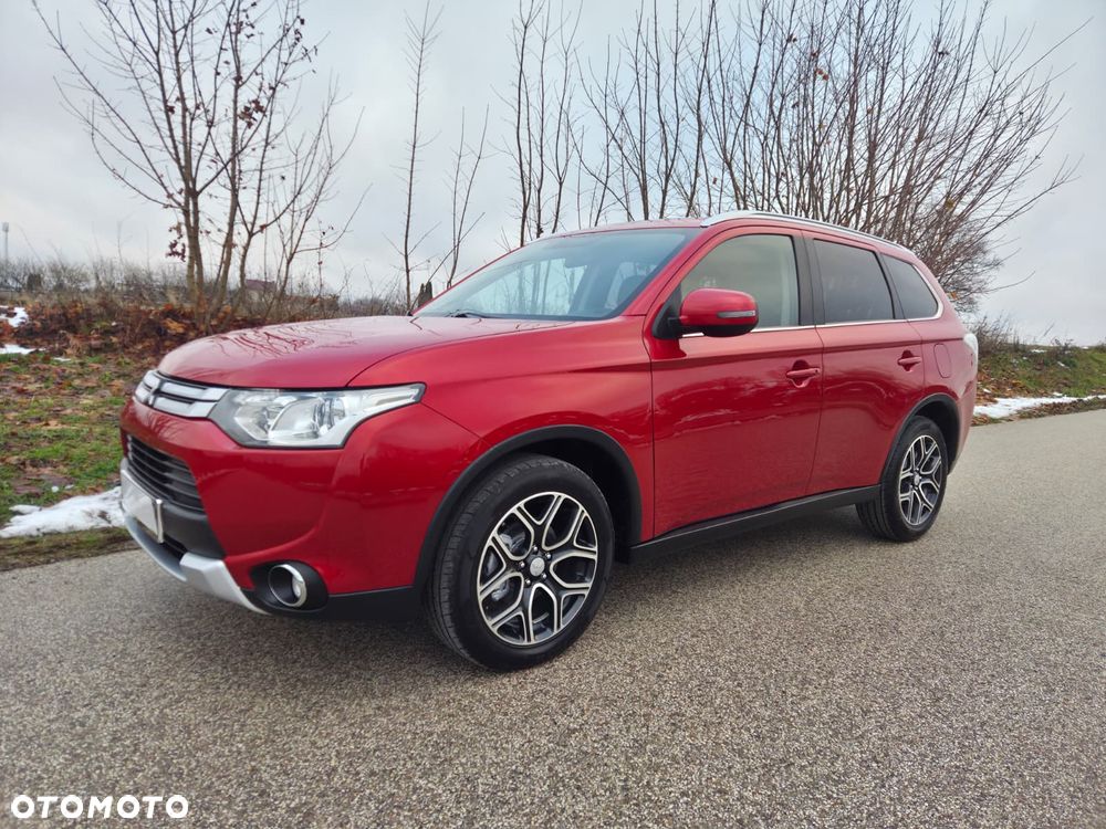 Mitsubishi Outlander 2.2 DI-D 4WD Top - 12