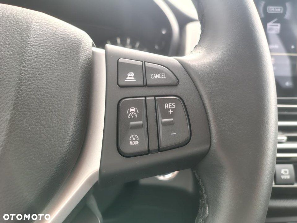 Suzuki S-Cross - 22