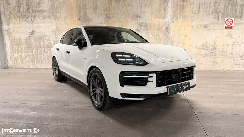 Porsche Cayenne Coupé E-Hybrid Black Edition - 8