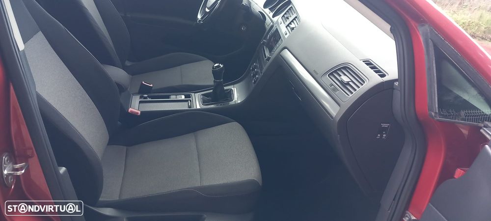 VW Golf 1.6 BlueTDI Trendline - 13