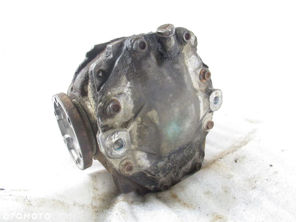 DYFER MERCEDES C208 230 Kompressor R1243513008 3,27 - 5