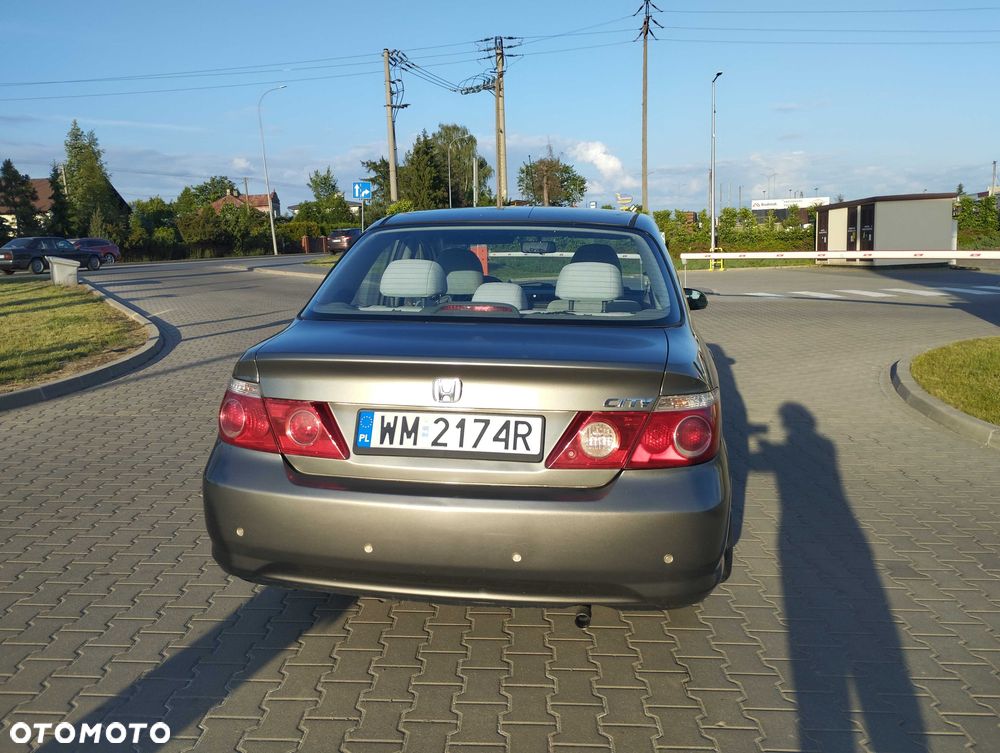 Honda City - 4