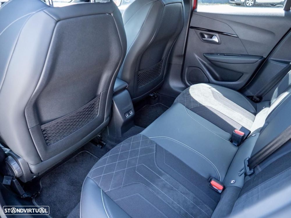 Peugeot e-208 50 kWh GT Pack - 25
