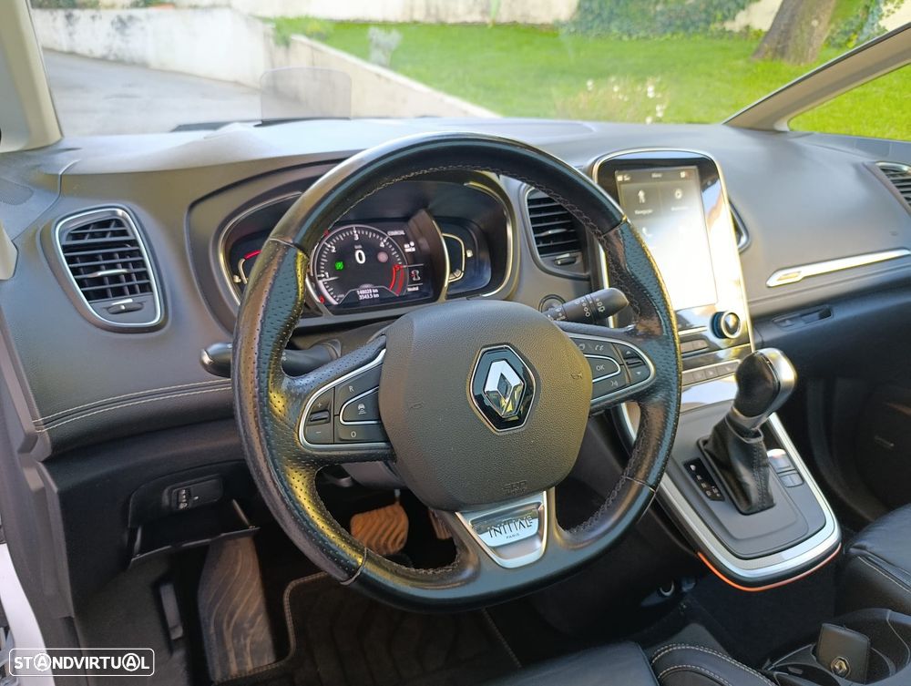Renault Grand Scénic dCi 110 EDC Paris - 14