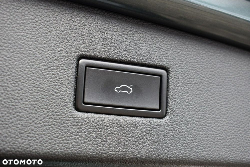 Seat Tarraco 2.0 TSI 4Drive DSG OPF FR - 34