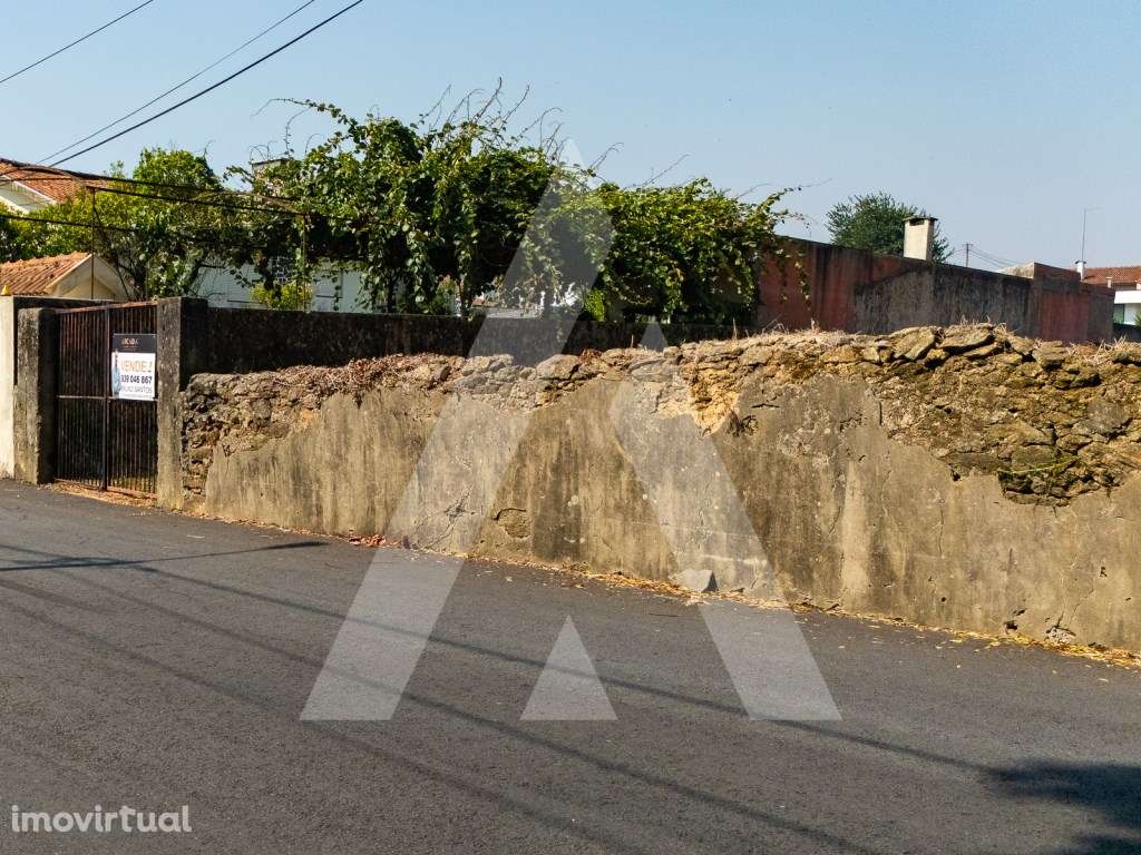 Terreno com 4634M2 em Paços de Brandão - Grande imagem: 5/14
