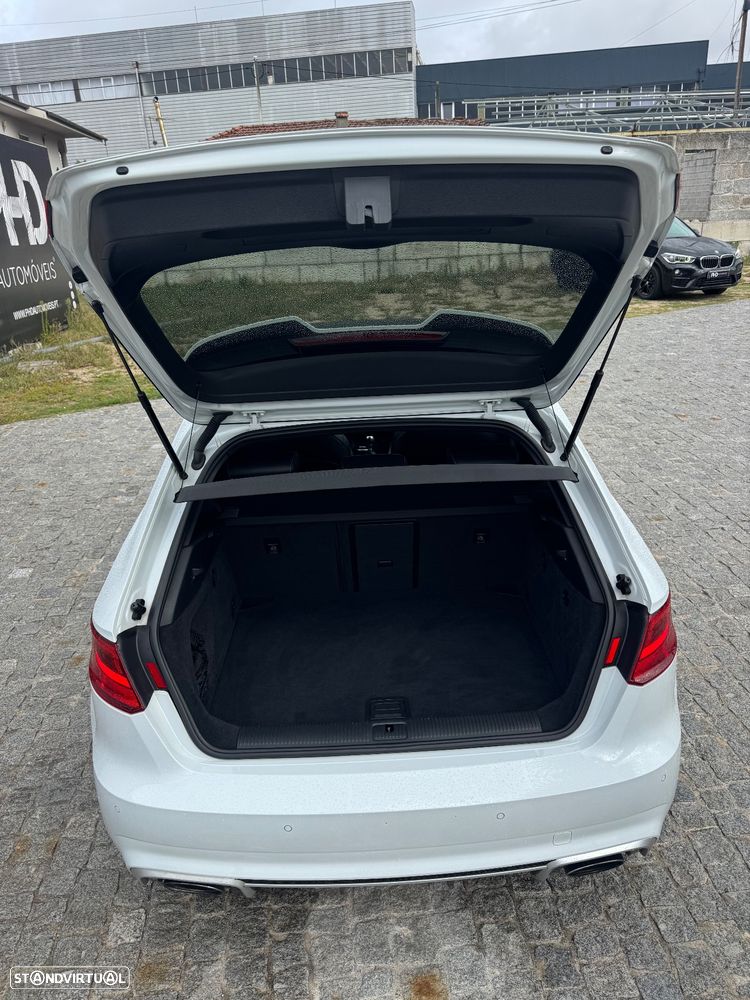 Audi RS3 Sportback 2.5 TFSI quattro S tronic - 23