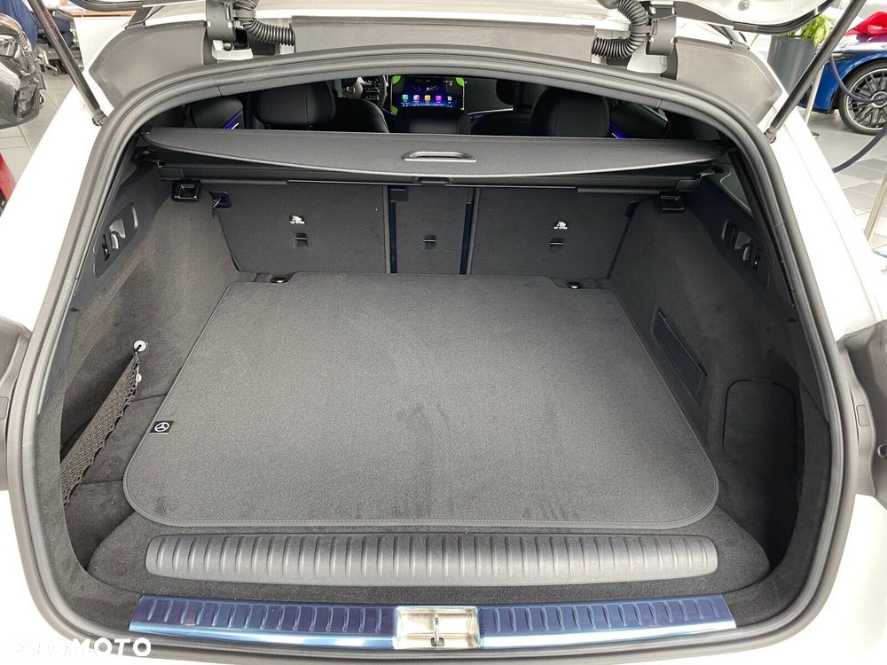 Mercedes-Benz Klasa E - 21