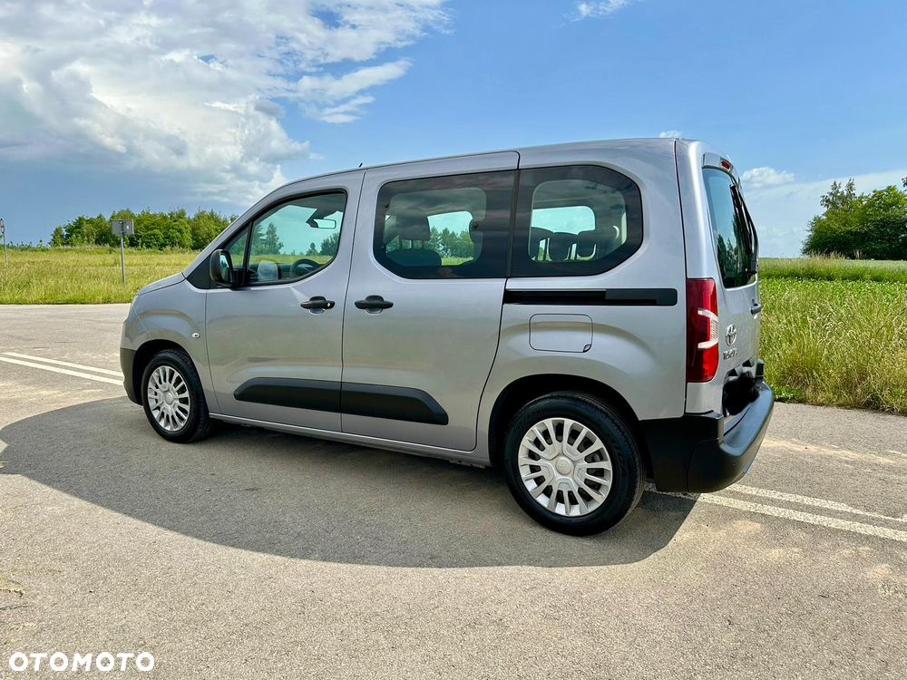 Toyota Proace City Verso 1.5 D-4D Family - 4