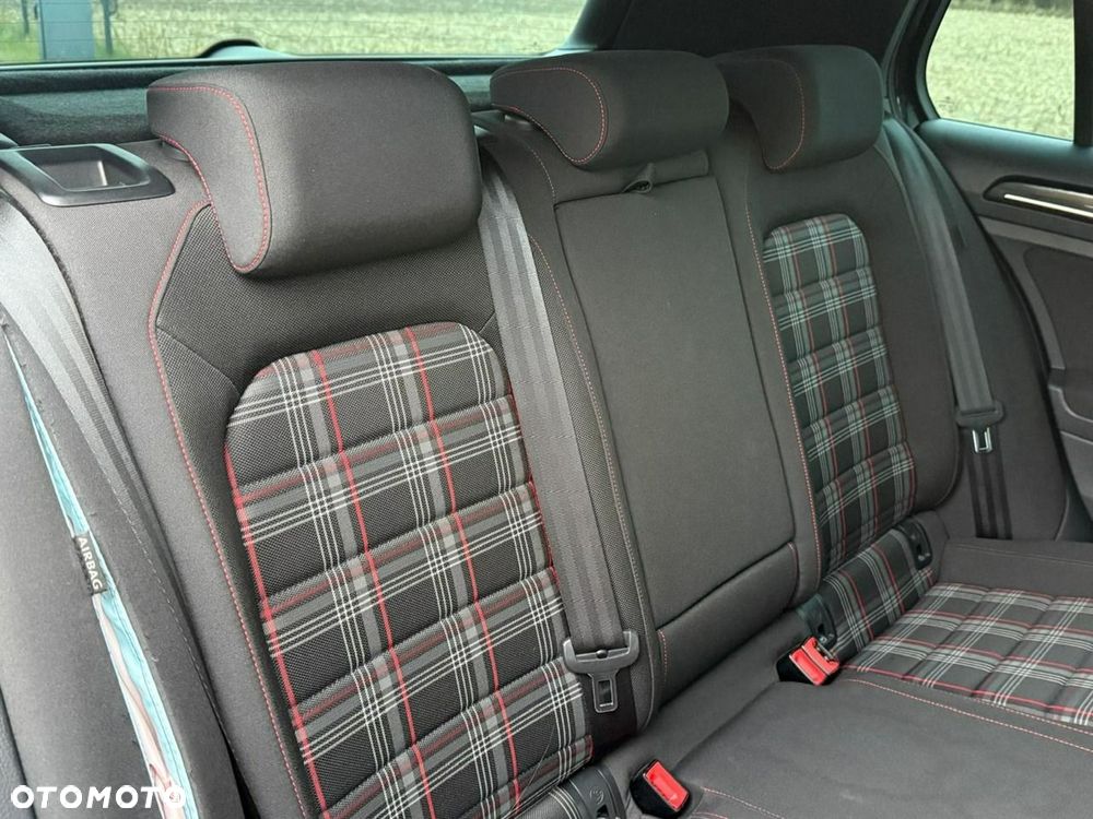 Volkswagen Golf 2.0 TSI BMT GTI Performance DSG - 22