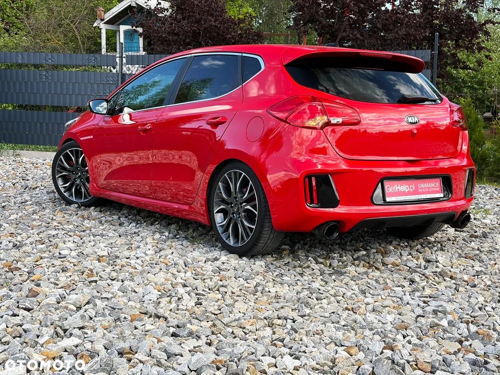 Kia Ceed 1.6 T-GDI GT - 3