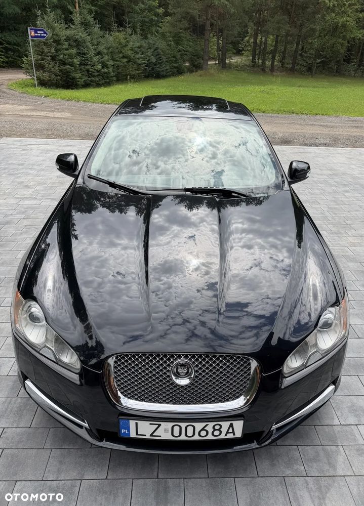 Jaguar XF 4.2 SV8 - 13