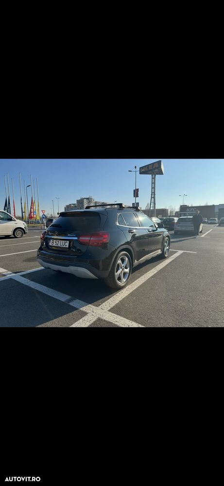 Mercedes-Benz GLA 200 d 4MATIC Aut. - 14