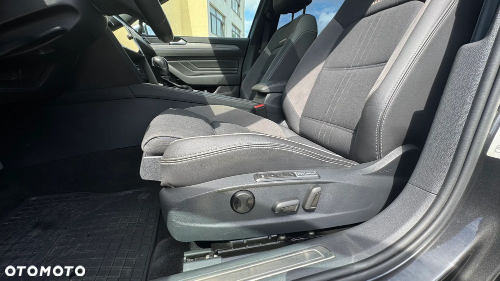 Volkswagen Passat Alltrack - 15