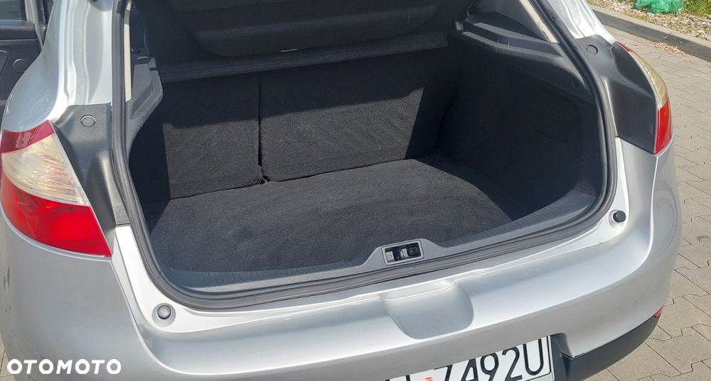 Renault Megane 1.6 16V 110 Dynamique - 21