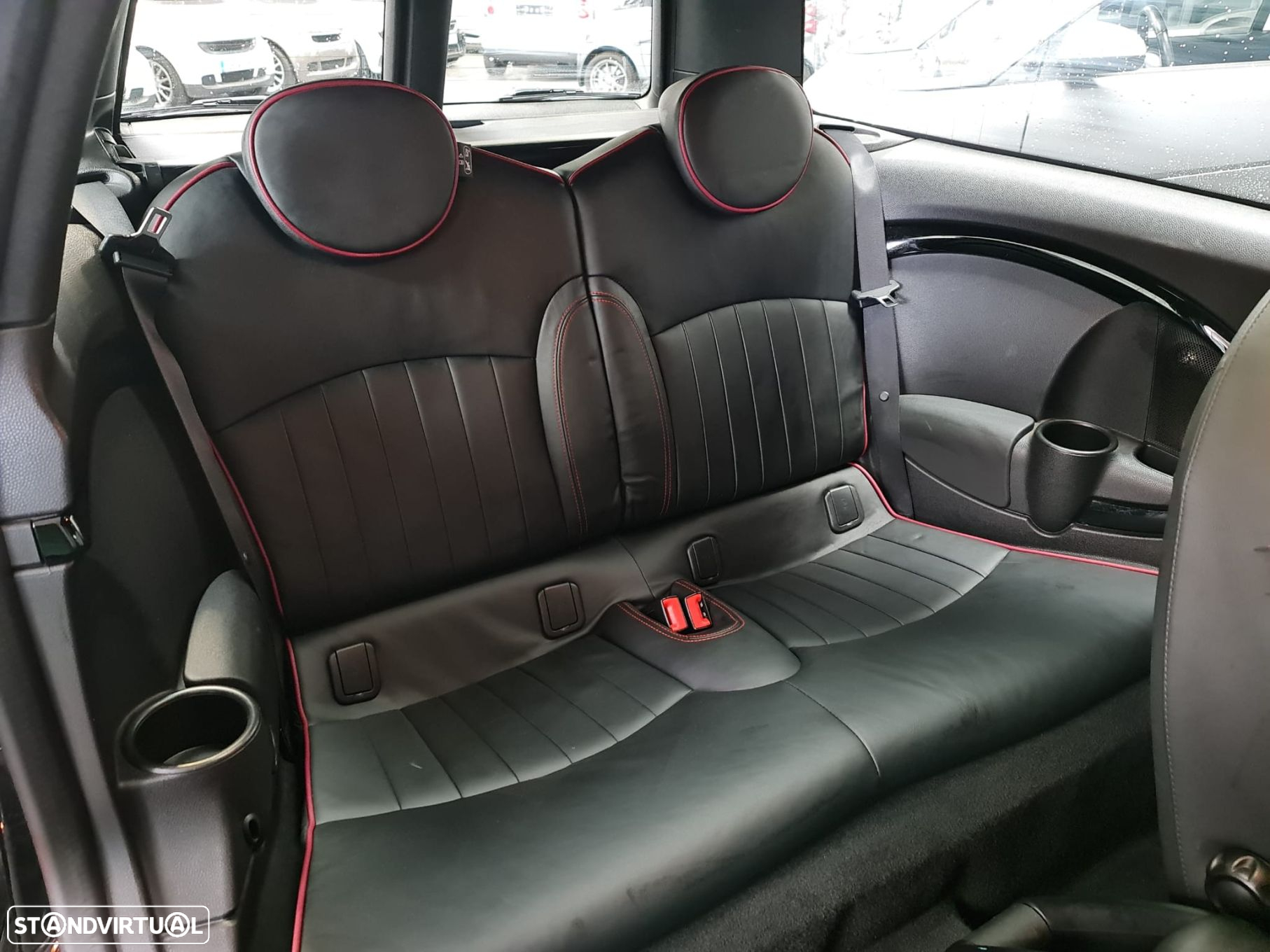 MINI Clubman Cooper D Hampton - 36