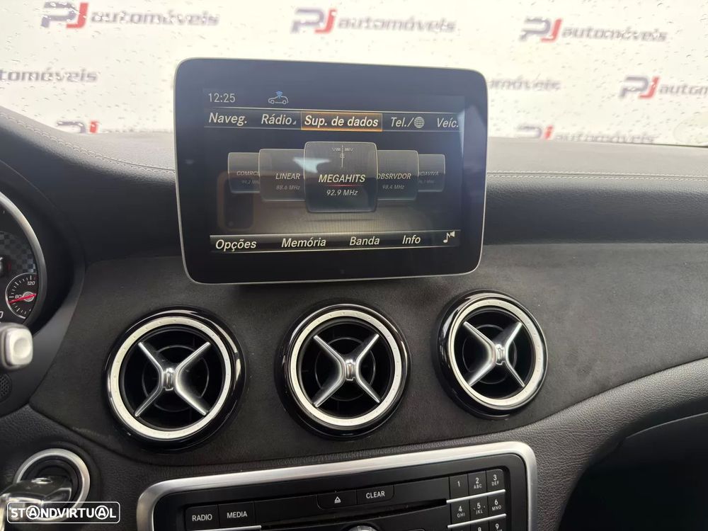 Mercedes-Benz A 180 CDI 7G-DCT AMG Line - 23