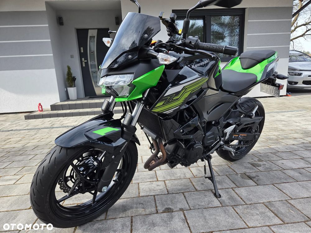 Kawasaki Z - 8