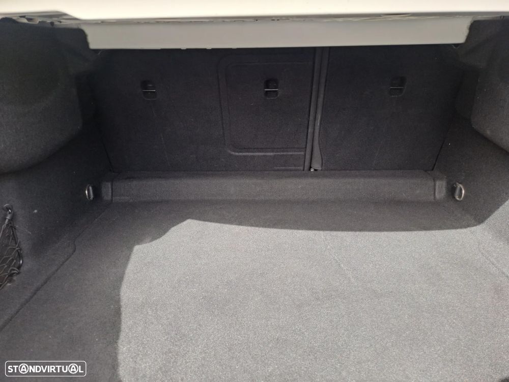 Mercedes-Benz CLA 220 d 7G-DCT AMG Line - 14