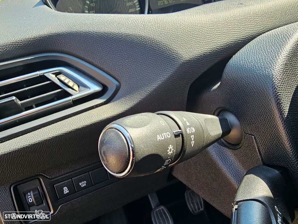 Peugeot 308 SW - 20