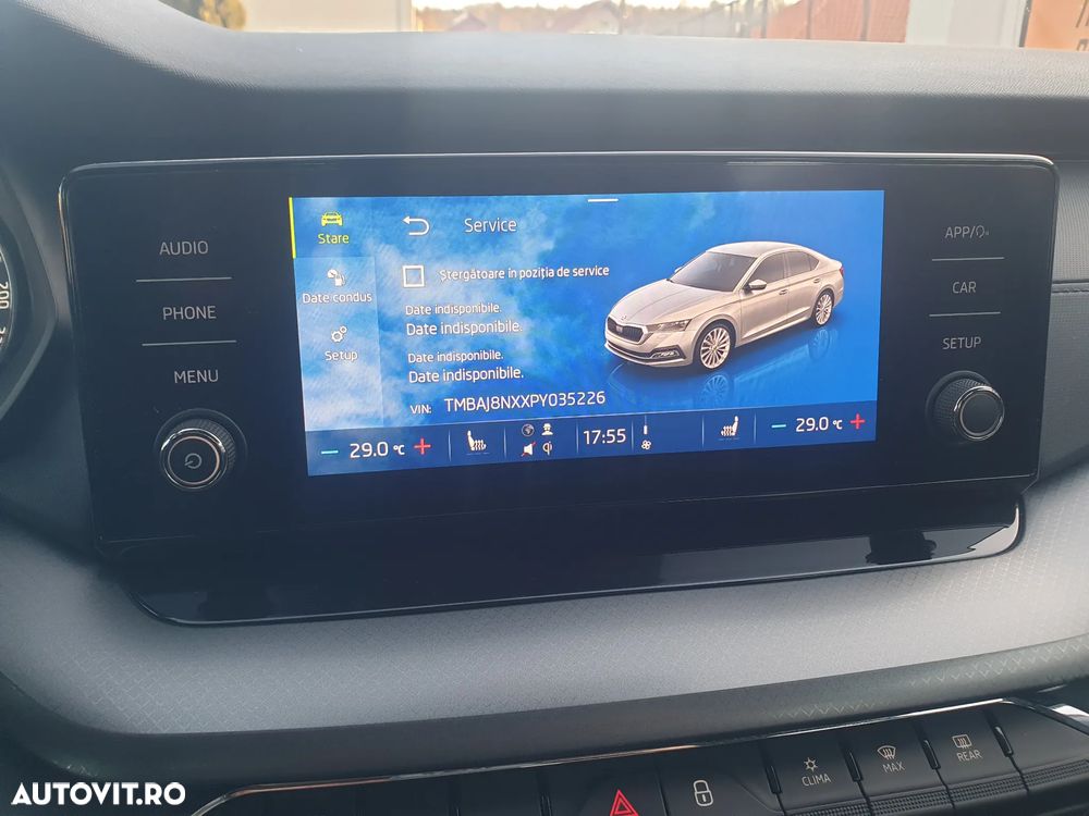 Skoda Octavia 2.0 TDI DSG Ambition - 25