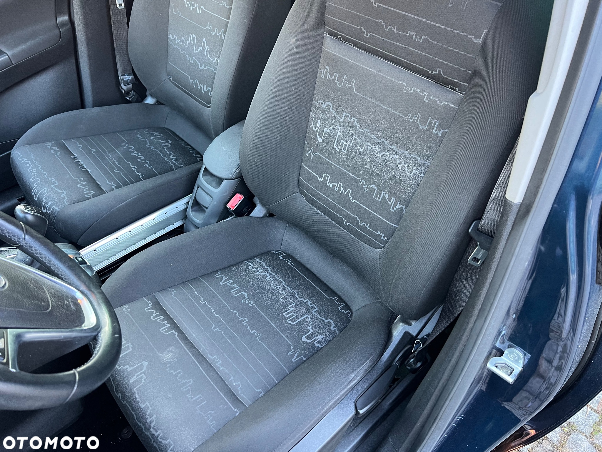 Opel Meriva - 11