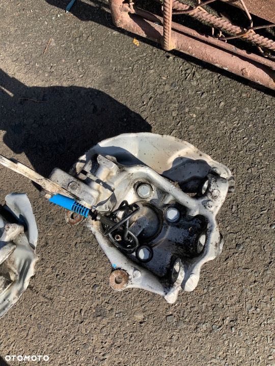 ZWROTNICA PRZEDNIA PRAWA KOMPLETNA BMW E39 - 3