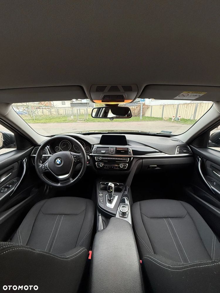 BMW Seria 3 - 12
