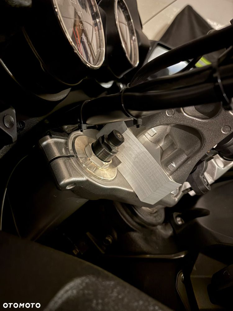 Kawasaki GTR - 8