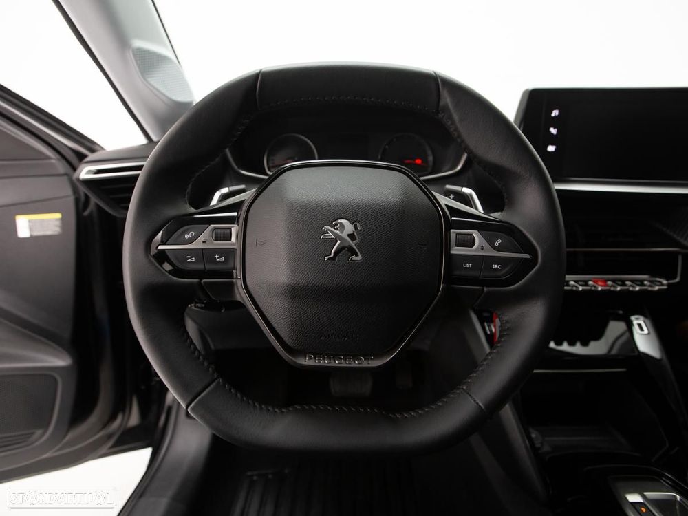 Peugeot 208 1.2 PureTech Allure Pack EAT8 - 14