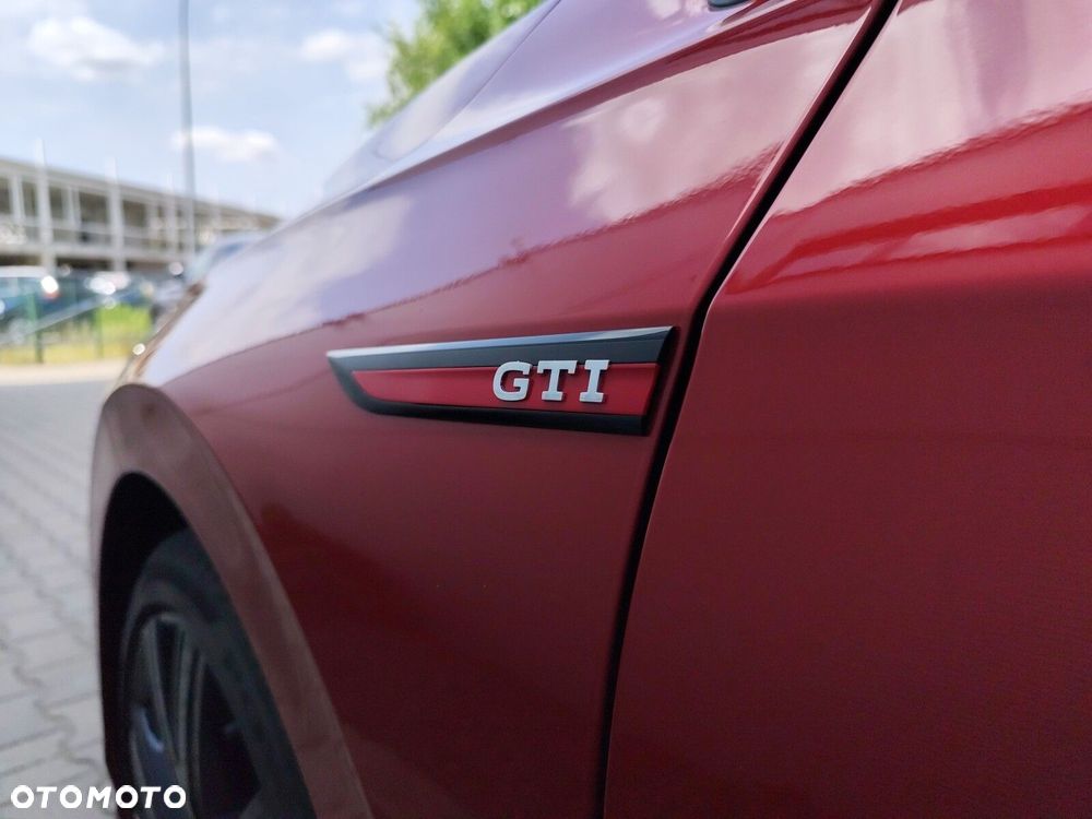 Volkswagen Golf 2.0 TSI GTI DSG - 32