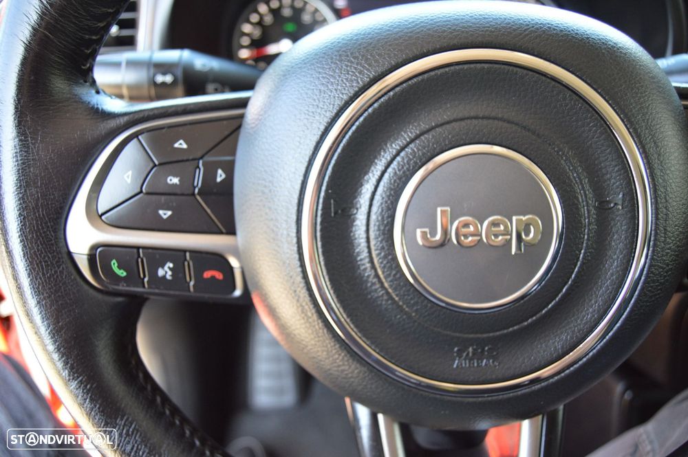 Jeep Renegade 1.0 T Limited - 43