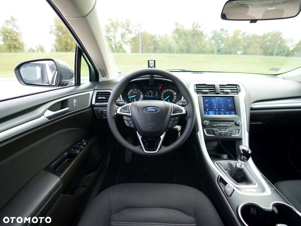 Ford Mondeo 1.5 EcoBoost Titanium - 30