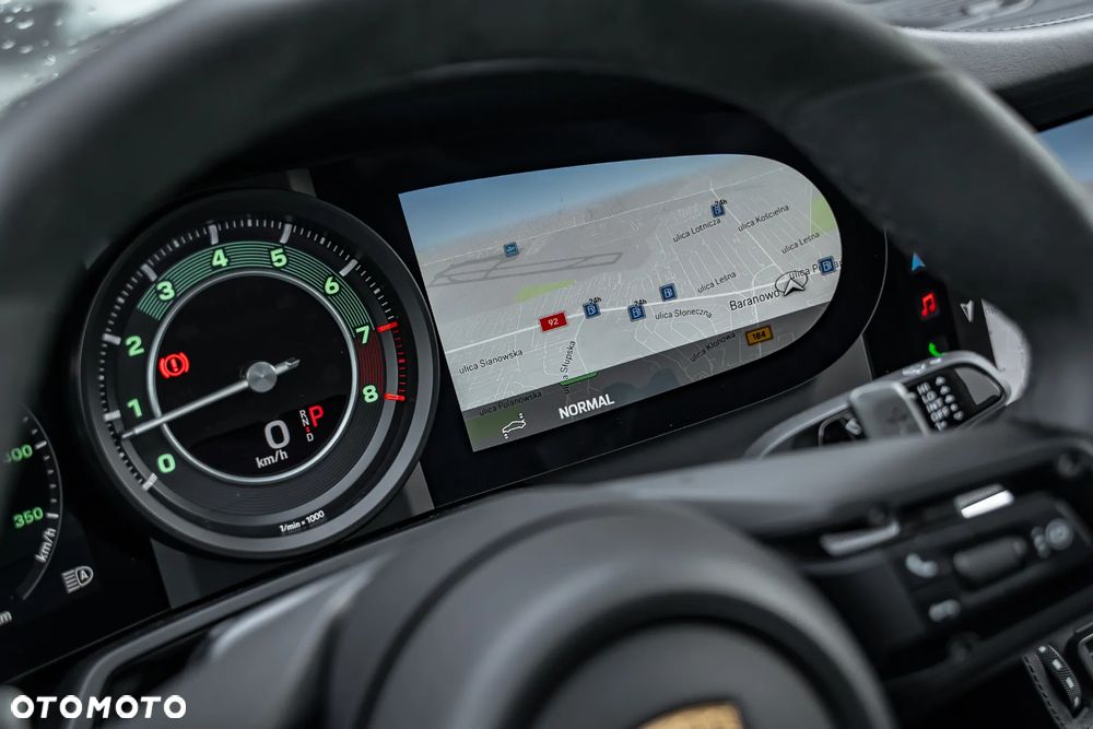 Porsche 911 Turbo S - 27