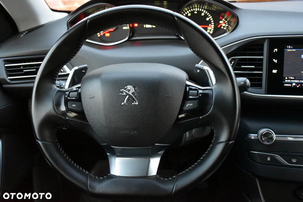 Peugeot 308 - 28