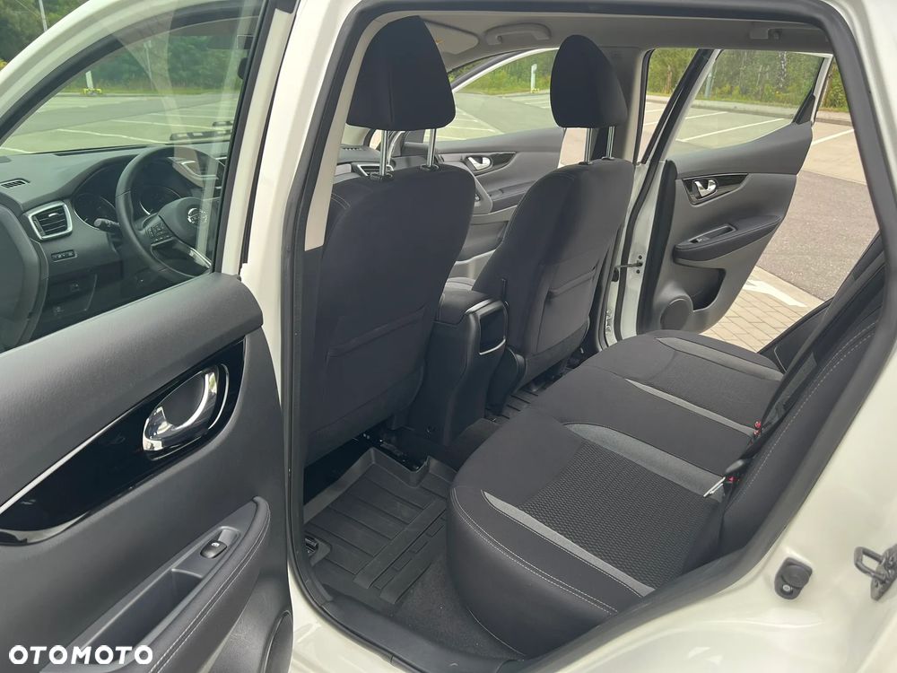 Nissan Qashqai 1.2 DIG-T Acenta - 19