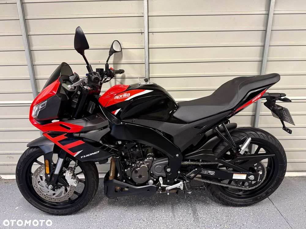 Aprilia Tuono - 11