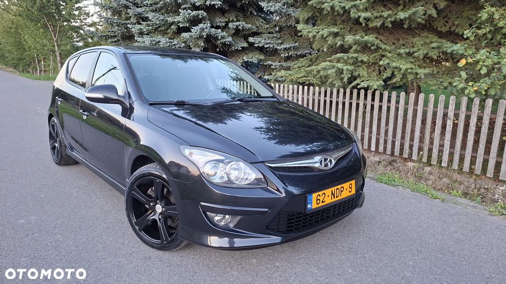 Hyundai i30 1.4 Blue Comfort - 1