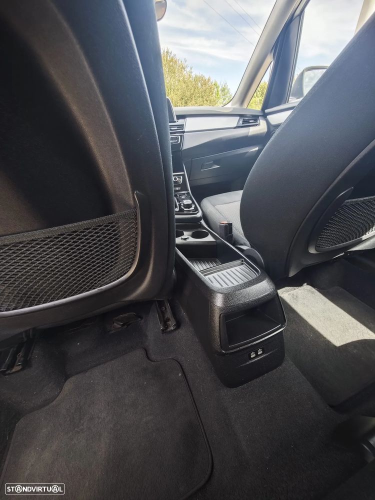 BMW 216 Active Tourer - 17