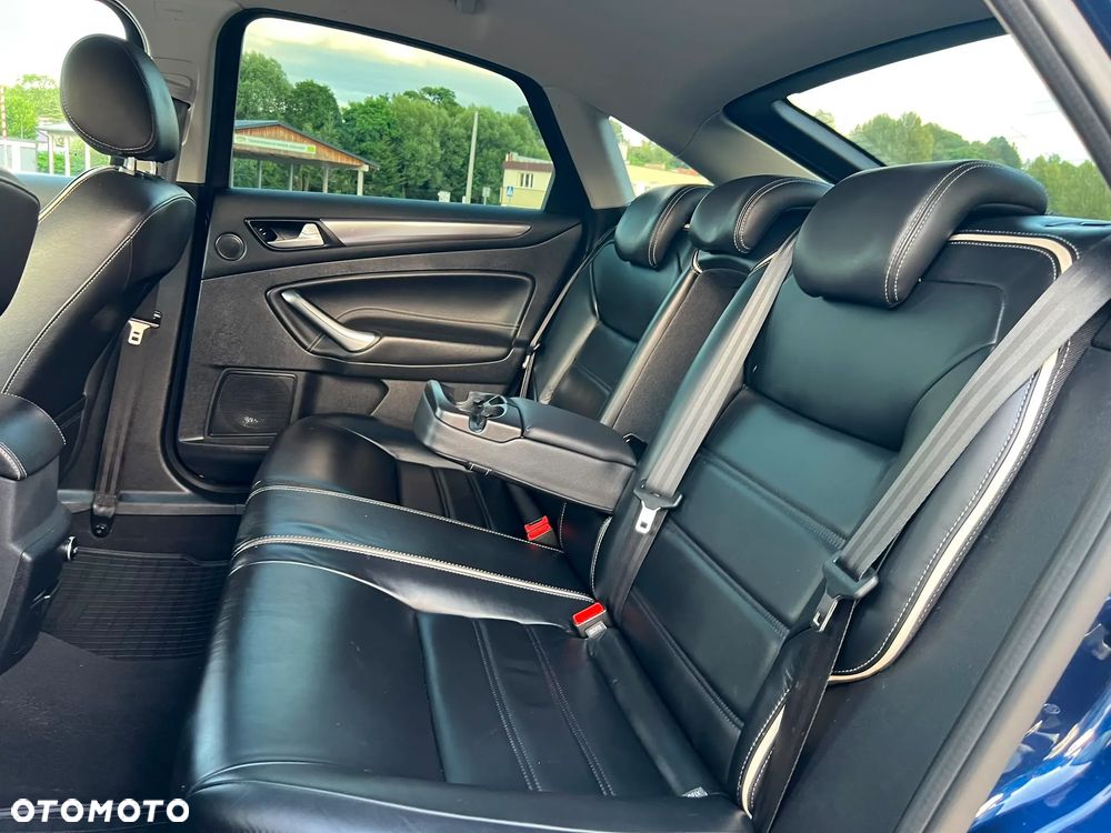 Ford Mondeo 2.0 TDCi Titanium - 36