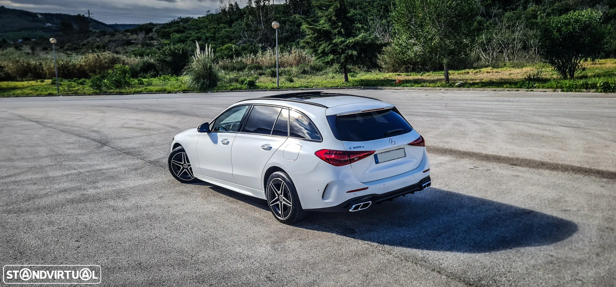 Mercedes-Benz C 300 e AMG Line - 12