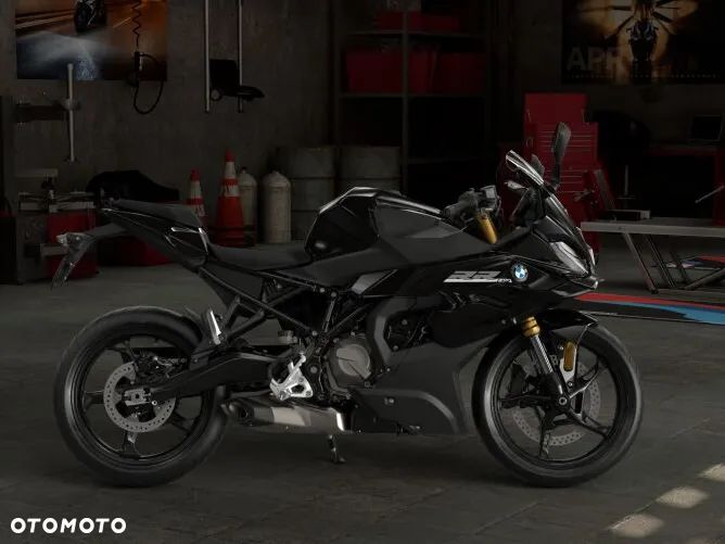 BMW F