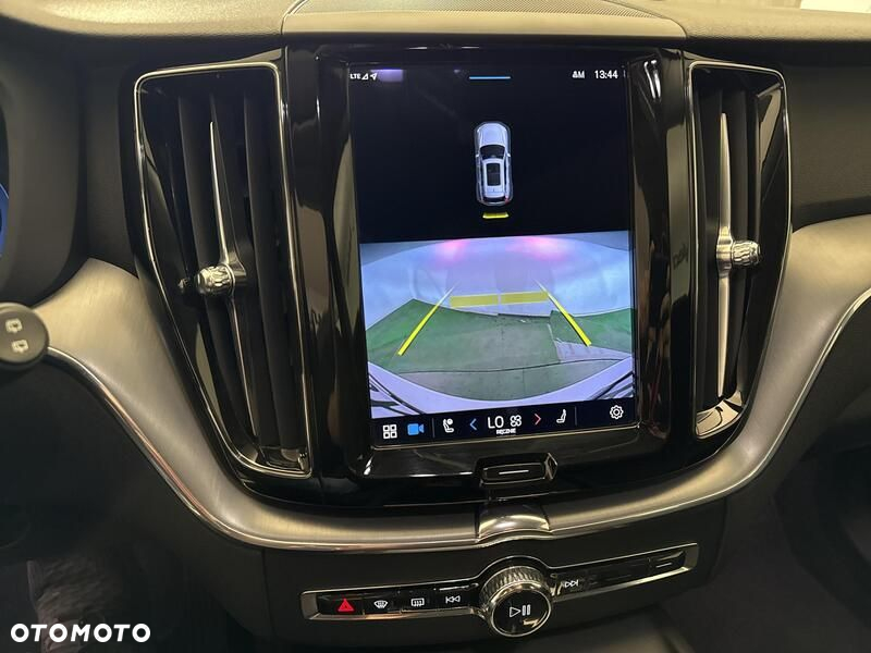 Volvo XC 60 - 16
