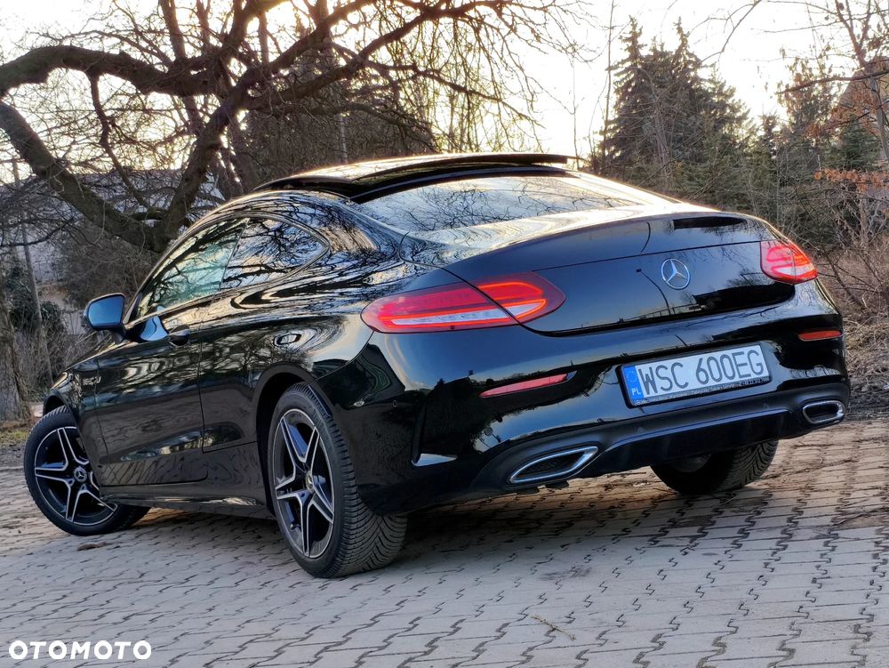 Mercedes-Benz Klasa C 300 d 9G-TRONIC AMG Line - 34